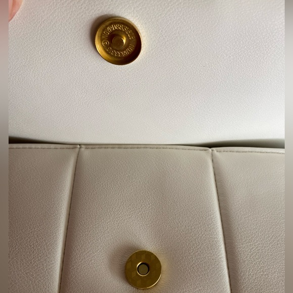 BRAND NEW ~ crossbody/shoulder bag - Picture 11 of 13